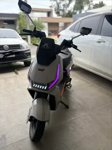 Amazon motors elétrica