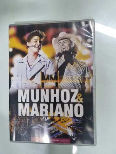 DVD Munhoz e Mariano