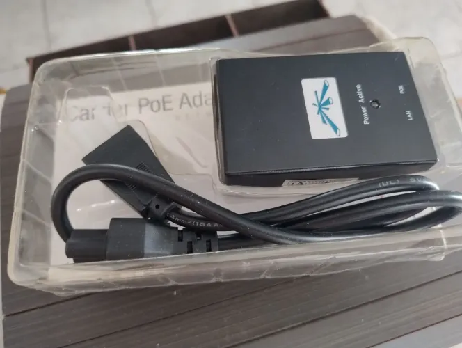 Carrier poe adapter 110/220v 24 w