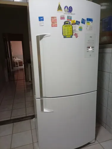 Geladeira Brastemp INVERSE 573 L