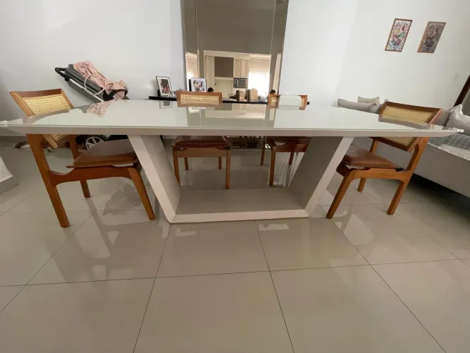 Mesa Jantar em Laca