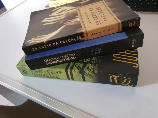 Livro evangélico