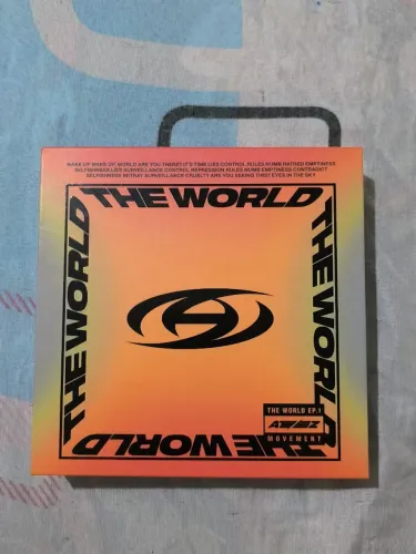 Álbum Ateez - The World: Movement (Laranja) 