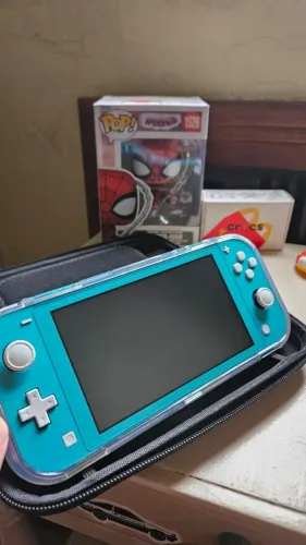 Nintendo Switch Lite Turquesa + Jogos + Case