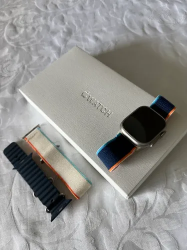 APPLE WATCH ULTRA 2 - 49mm Titanium 