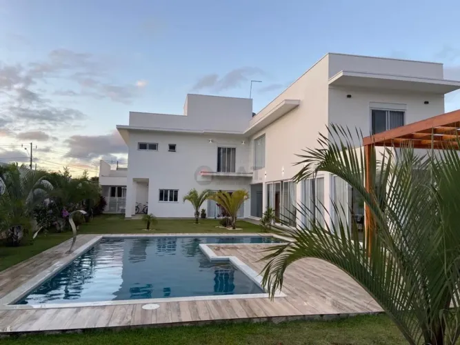 Casa em Condomínio à Venda em Salto de Pirapora-SP, Fazenda Alta Vista - 5 Quartos, 5 Suít