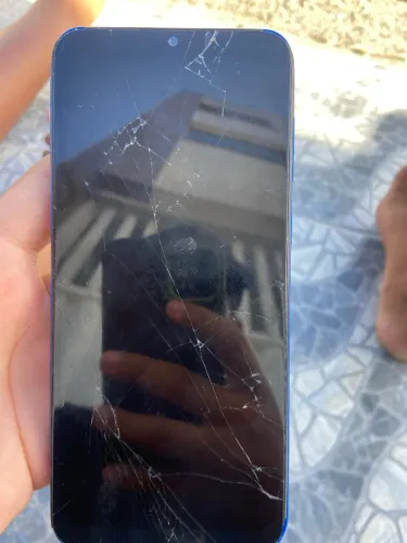 Celular A03 com o vidro da tela quebrado funciona 100%