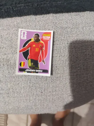 Figurinha legende bordo