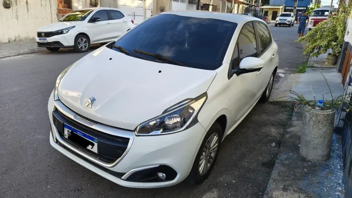 Peugeot 208 Active Pack 1.2 Flex 12V 5P Mec. 2017