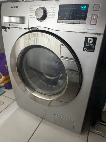 Máquina de lavar e secar Samsung