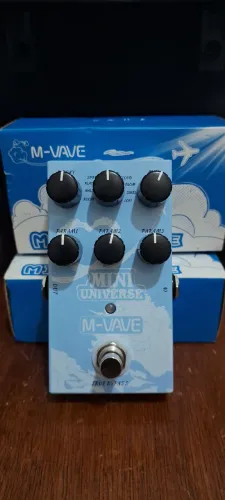 Pedal de Reverb Mini Universe