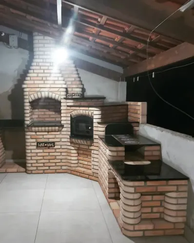Churrasqueira Forno e fogão a lenha 