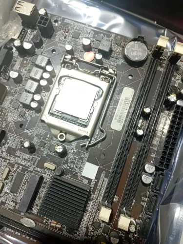 Kit gamer i5 650, placa mãe 1156, espelho, sata