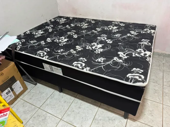 Cama box casal