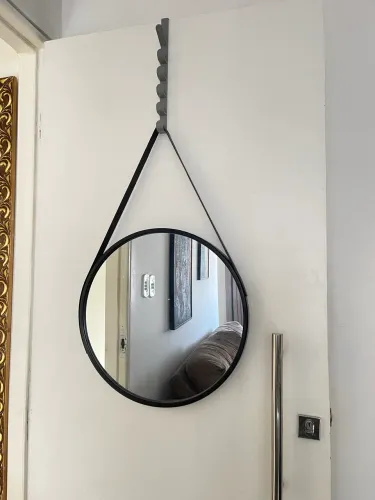 Espelho decorativo.