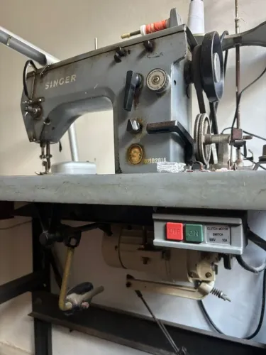 Maquina Industrial Singer Reta