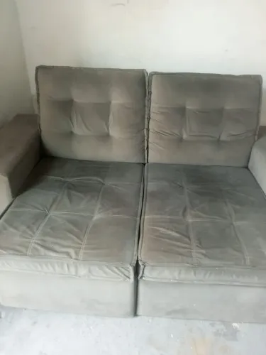 Vendo sofá 3 lugares