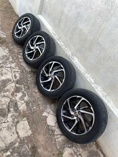 Rodas do Yaris xls 2025
