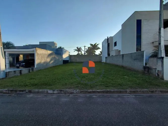 Terreno 300 m2 a venda Condomínio Parque das Araucárias