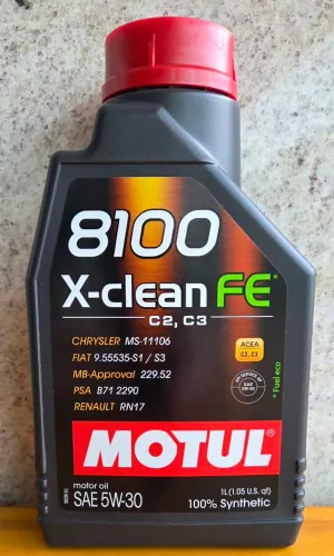 Óleo Motor Motul 8100 X-clean FE (c2, c3) SAE 5W-30 Sintético 1L