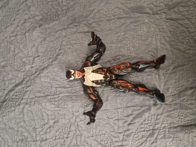 Venom marvel legends boot