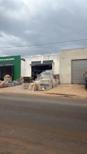 Vende-se galpão comercial nas margens da BR mg-040 próximo ao centro de Sarzedo
