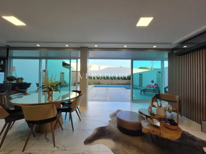 Sobrado à venda no condomínio Santana Residencecom 3 suítes (4 quartos) - 322m² de área út