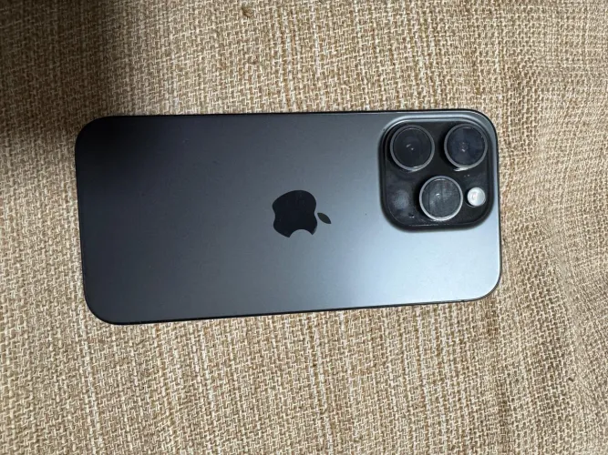 iPhone 15 pro 