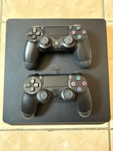PS4 Slim 1TB