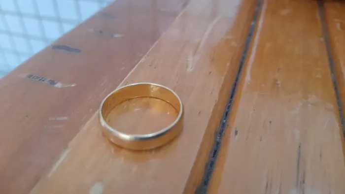 Aliança de ouro 18 K, 3,55 gramas!!