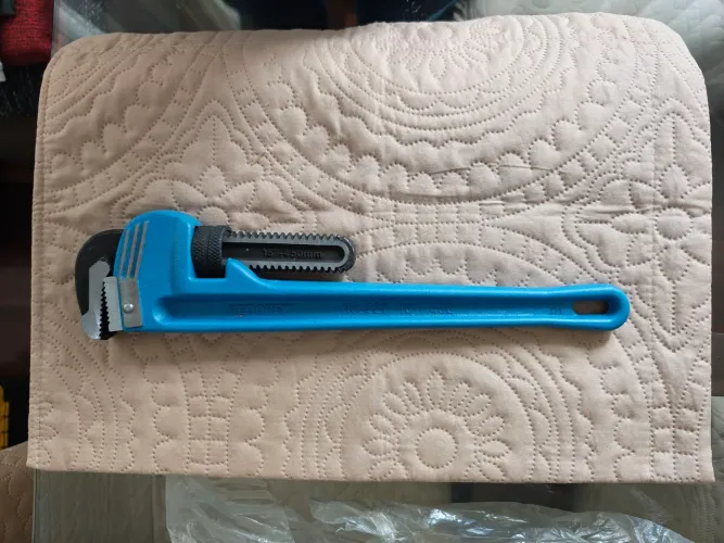 Chave para tubos Gedore 18" Modelo Americano