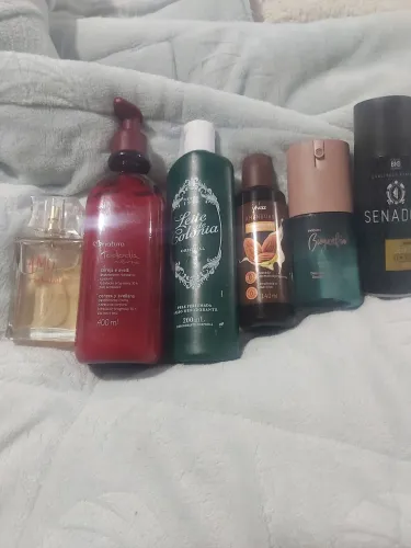 Perfumes e cremes
