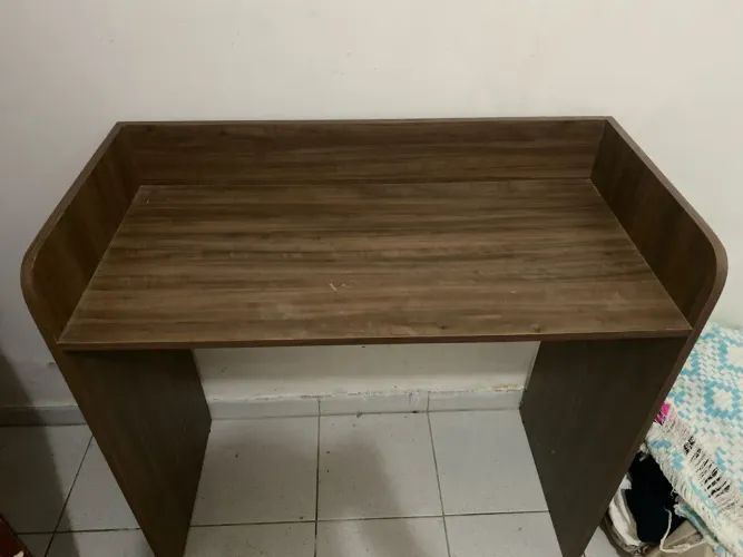 Escrivaninha 100% MDF