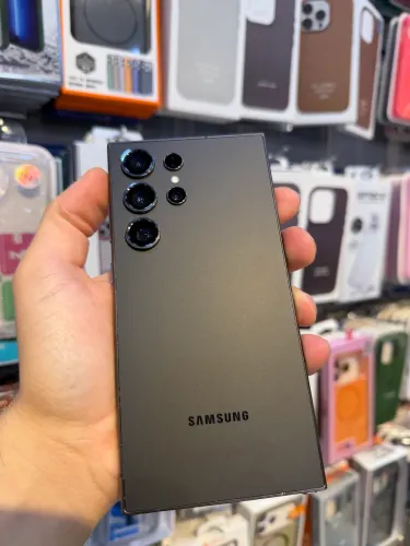 Samsung Galaxy S24 Ultra - 256/12 Titânio Preto