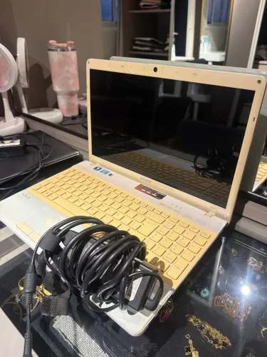 Notebook sony vaio core i3