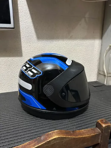 Capacete tork n° 58