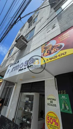 Excelente loja (com ponto em funcionamento) para venda