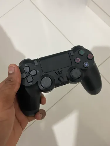 Vendo controle de vídeo game 