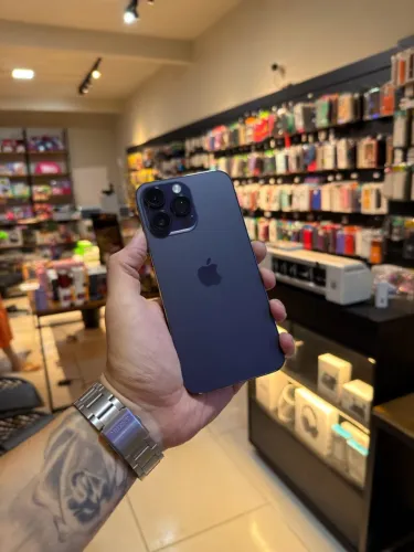 iPhone 14 Pro Max 128GB 3 meses de garantia.