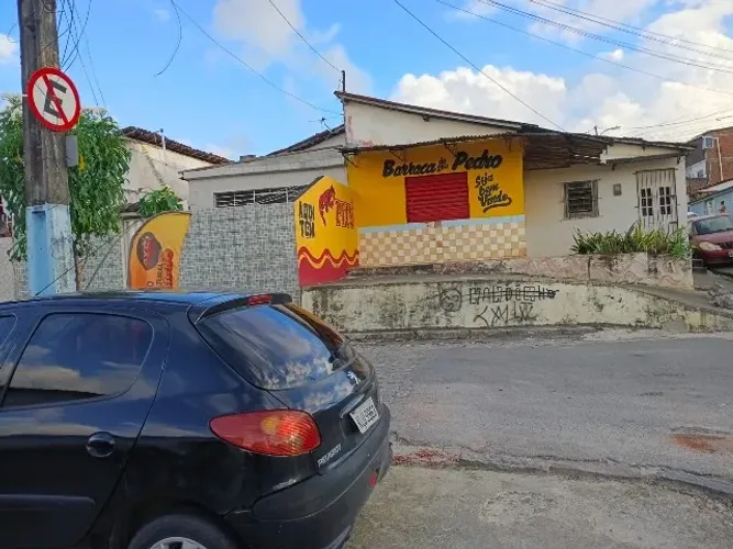 Comércio + 2 casas + Garagem - Vasco da Gama = 250m2