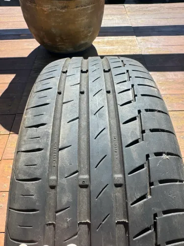 Pneu continental 215/45 R18