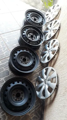 RODAS 5 FUROS COM CARLOTAS 5X100