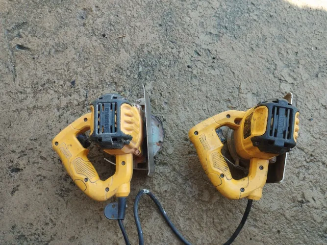 Serra mármore Dewalt