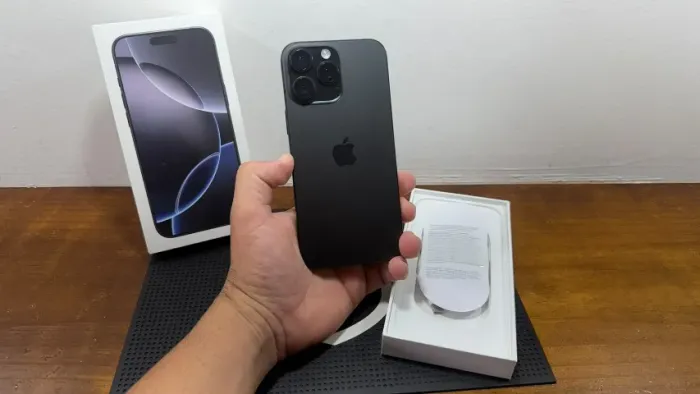 iPhone 16 PRO MAX (256gb) SEMINOVO!