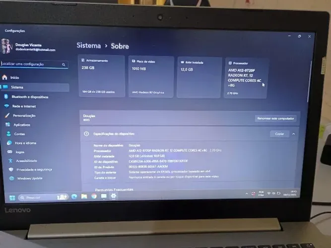 Notebook Lenovo 15.6" | AMD A12 (Sétima Gen) | 12GB RAM | SSD 240GB