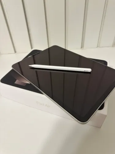 iPad Air 5° 256GB (WiFi + Cellular) e Apple Pencil 2° Geração