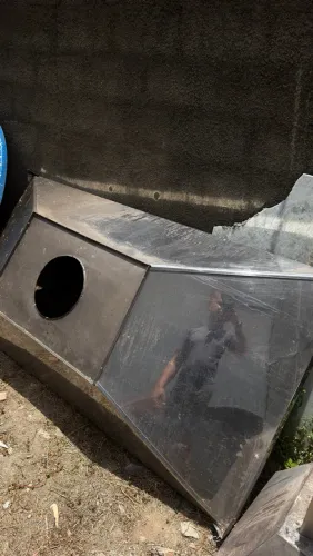 Pia e coifas em inox e alumínio