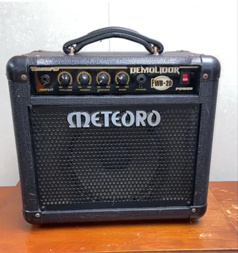 Amplificado contrabaixo Meteoro Demolidor FWB-20 DV00277