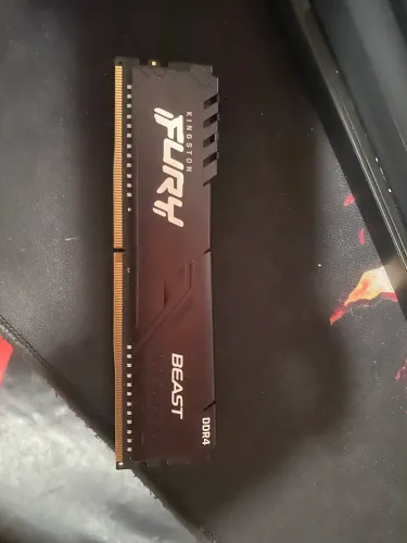 Memória Fury 8gb 3200MHz