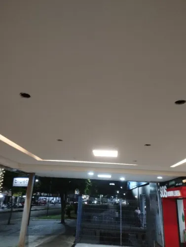 Instalação elétrica e ar-condicionado